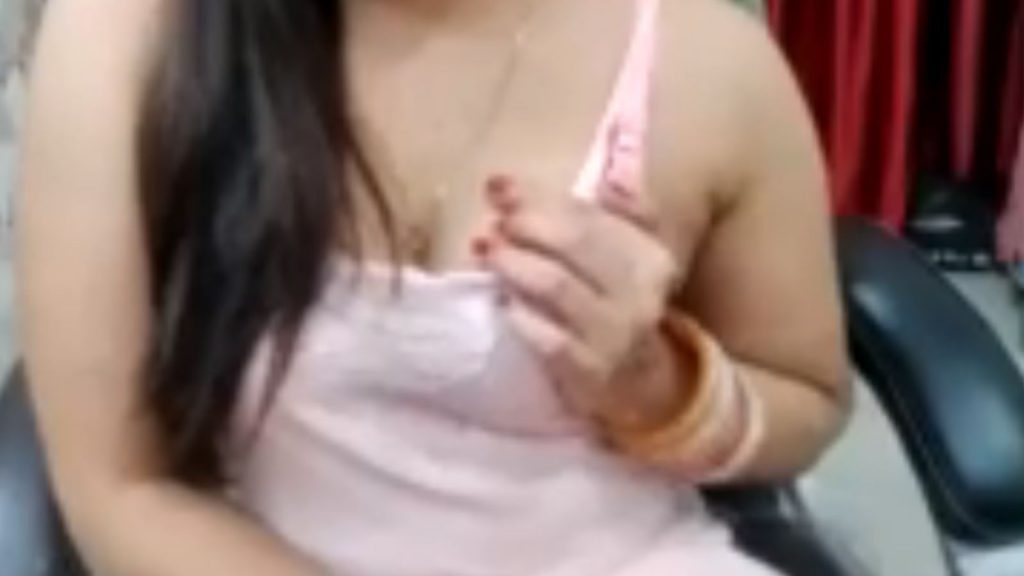 DesiGirl25