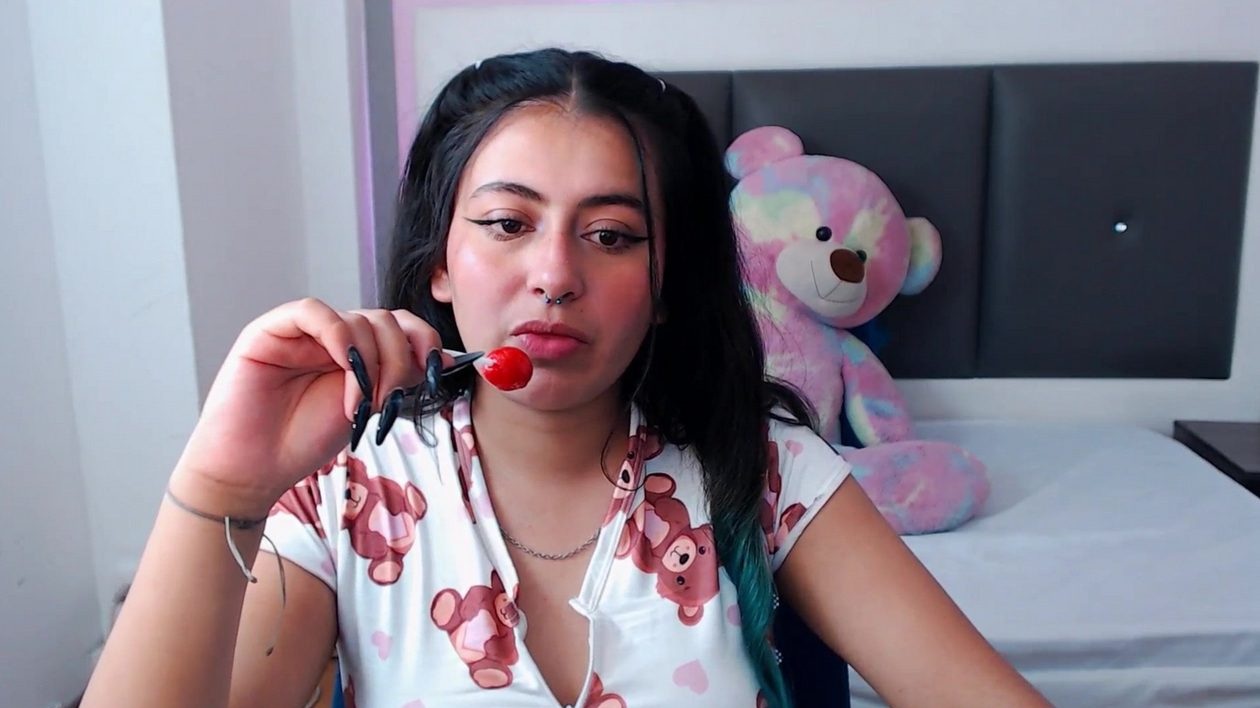 Latina cam
